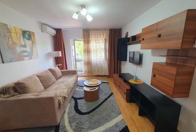 Apartament cu 2 camere decomandat, mobilat în Apărătorii Patriei