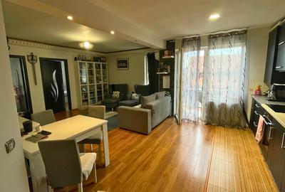 Apartament cu 3 camere semidecomandat în Florești - 2