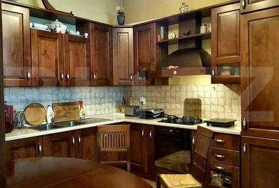 Apartament cu 2 camere semidecomandat, mobilat în Central - 1