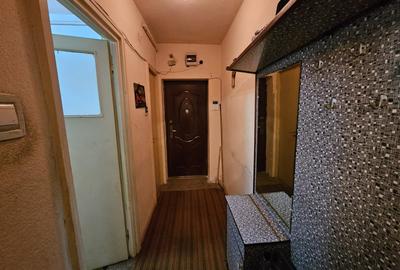 Apartament cu 3 camere semidecomandat în Giulești - 3