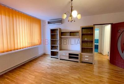 Apartament cu 3 camere semidecomandat, mobilat în Grivița