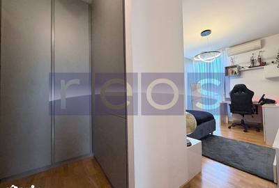 Apartament cu 4 camere în Central - 11