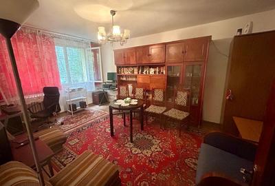 Apartament cu 2 camere decomandat în Berceni