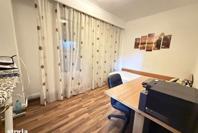 Apartament cu 4 camere decomandat în Central - 8