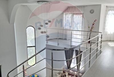 Casă cu 5 camere cu Teren 676 Mp în Bogdan Vodă - 3