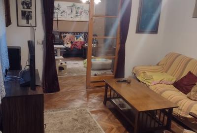 Apartament cu 4 camere decomandat în Cotroceni - 1
