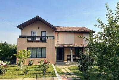 Casă cu 4 camere în Tomești - 8