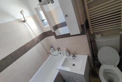 Apartament cu 2 camere semidecomandat în Central - 1