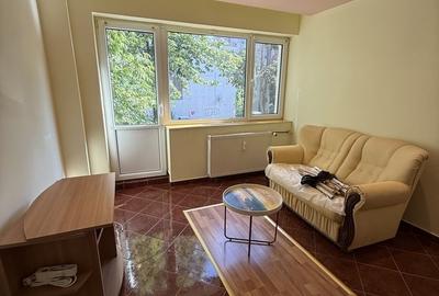 Apartament semidecomandat în Titan