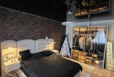 Apartament cu 2 camere decomandat în Craiter