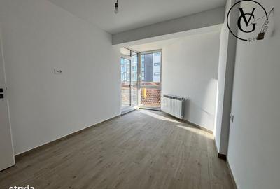 Apartament cu 3 camere semidecomandat în Nord - 2