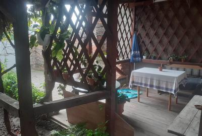 Casă cu 3 camere cu Teren 352 Mp în Chercea