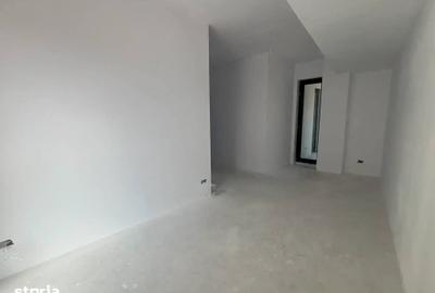 Apartament cu 3 camere în Centrul Civic