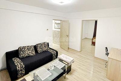 Apartament cu 2 camere semidecomandat, mobilat în Central