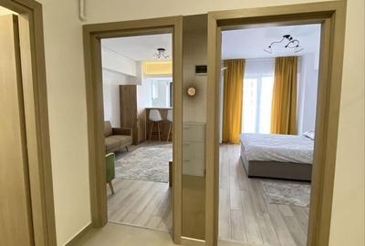 Apartament cu 2 camere decomandat, mobilat în Politehnica