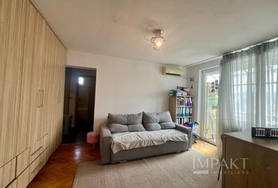 Apartament cu 3 camere semidecomandat în Grigorescu - 1