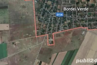 Teren de 1700 mp, în Bordei Verde
