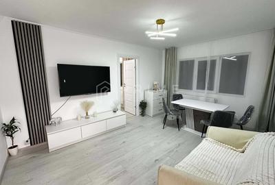 Apartament cu 2 camere decomandat în 7 Noiembrie