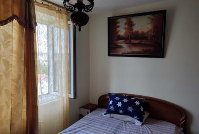 Apartament cu 3 camere semidecomandat în Central