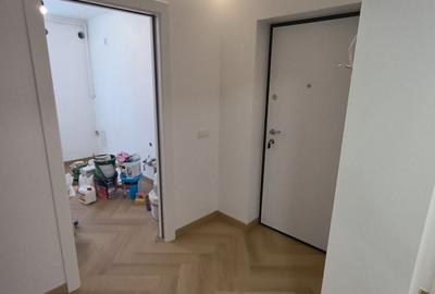 Apartament cu 4 camere decomandat în Central - 3