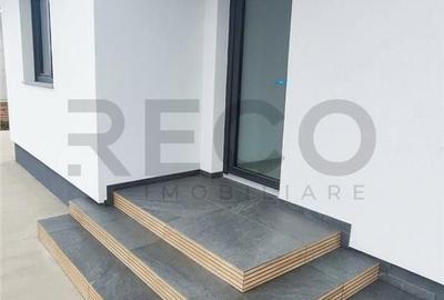 Casă cu 3 camere cu Teren 500 Mp în Sântandrei