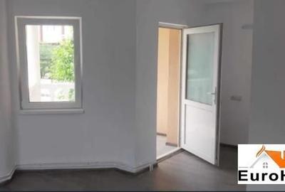 Spațiu comercial, de 20 mp, în Cetate