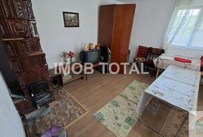 Casă cu 1 camere cu Teren 1244 Mp în Valea Mare - 2