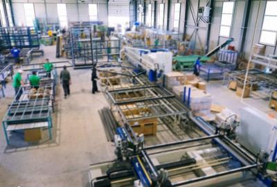 Spațiu industrial, de 4,000 mp, în Est - 3