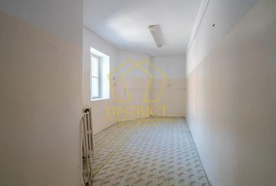 Casă individuală cu 30 camere cu Canalizare în Central - 3