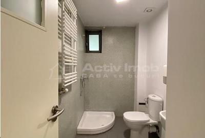 Apartament cu 5 camere în Grivița - 1