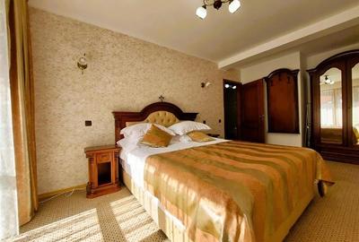 Duplex cu 6 camere cu Canalizare în Central - 14