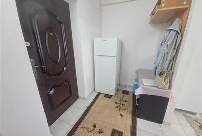 Garsonieră decomandată în 9 Mai - 7