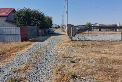 Teren Construcții intravilan de 500 mp, în Nord - 1