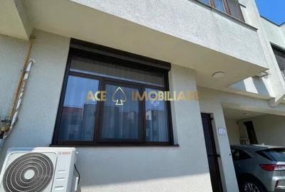 Casă cu 4 camere cu Canalizare în Popești-Leordeni