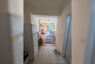 Apartament cu 2 camere semidecomandat în Câmpului