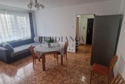 Apartament cu 3 camere semidecomandat, mobilat în Drumul Taberei - 17