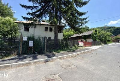 Teren de 6661 mp, în Central - 1