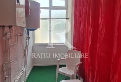 Apartament cu 4 camere în Central