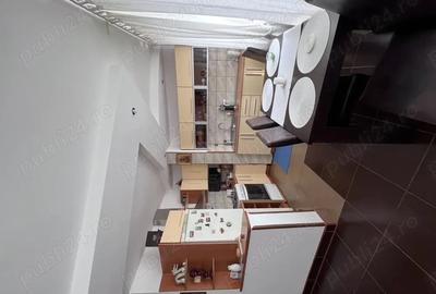 Apartament cu 3 camere în Central - 3