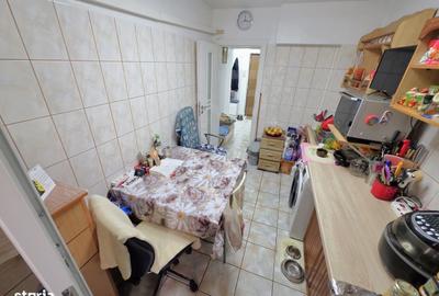 Apartament cu 2 camere decomandat în Ultracentral