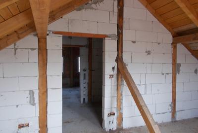 Casă individuală cu 5 camere cu Teren 533 Mp în Beregsău Mare - 10