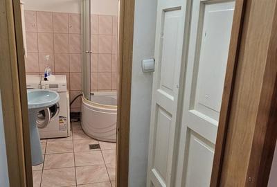 Apartament cu 3 camere în Soceni