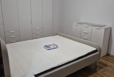 Apartament cu 2 camere, mobilat în Ghencea