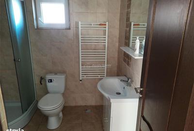 Casă cu 4 camere în Ostratu - 7