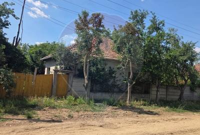 Casă individuală cu 4 camere cu Teren 2676 Mp în Boiu - 4