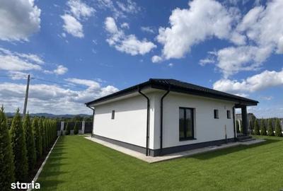 Casă cu 3 camere cu Teren 500 Mp în Central - 2