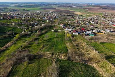 Teren de 2091 mp, în Mogoșești