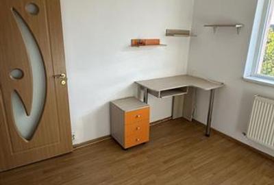 Apartament cu 2 camere decomandat, mobilat în Lipovei