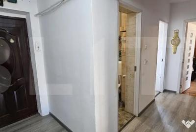 Apartament cu 4 camere semidecomandat în Simeria - 8