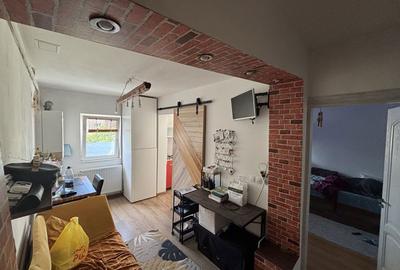 Apartament cu 2 camere decomandat în Central - 2